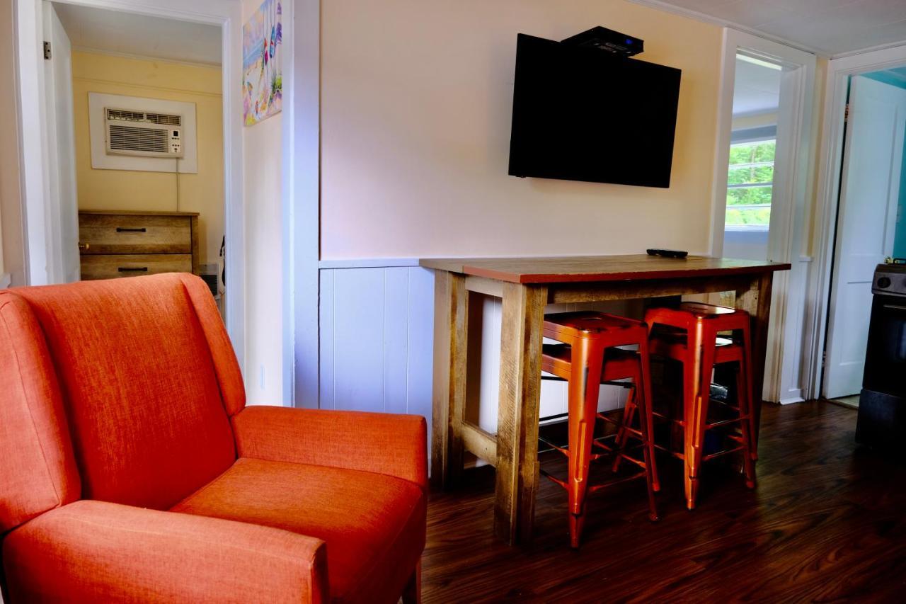 The Landings Inn And Cottages At 올드 오차드 비치 외부 사진